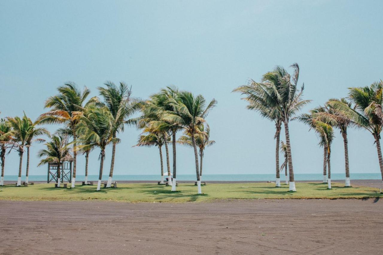 Los Olivos La Playa Hotel Y Restaurante Escuintla ภายนอก รูปภาพ