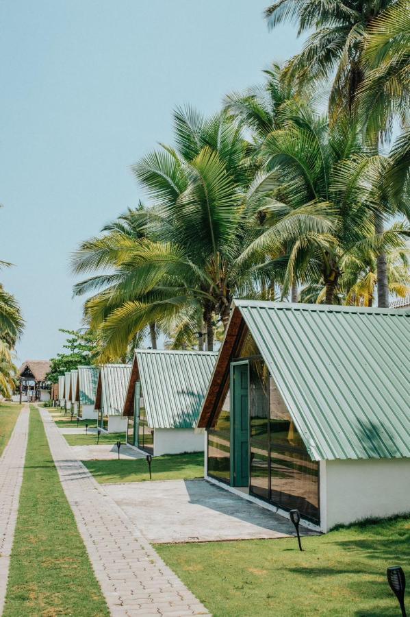 Los Olivos La Playa Hotel Y Restaurante Escuintla ภายนอก รูปภาพ